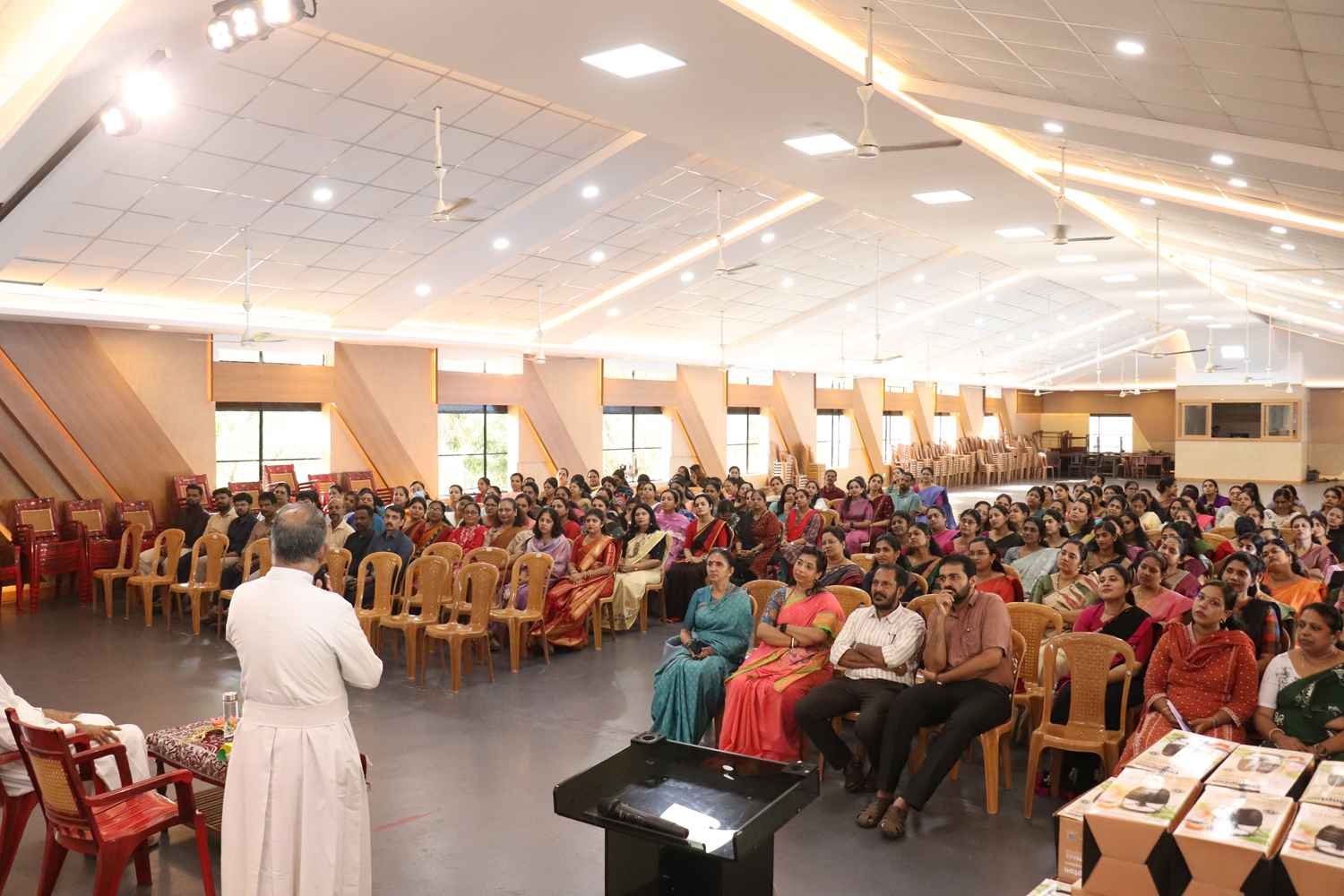 Teachers' Day Celebrated with Enthusiasm at Devamatha